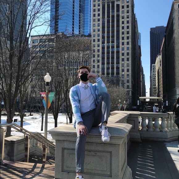 Meet your Posher, Brendan - Picture 4 of 5